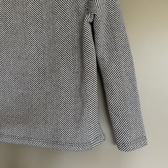 J. Crew Long Sleeve Funnelneck Pullover Black White Herringbone Sz XS Turtleneck - Picture 16 of 16